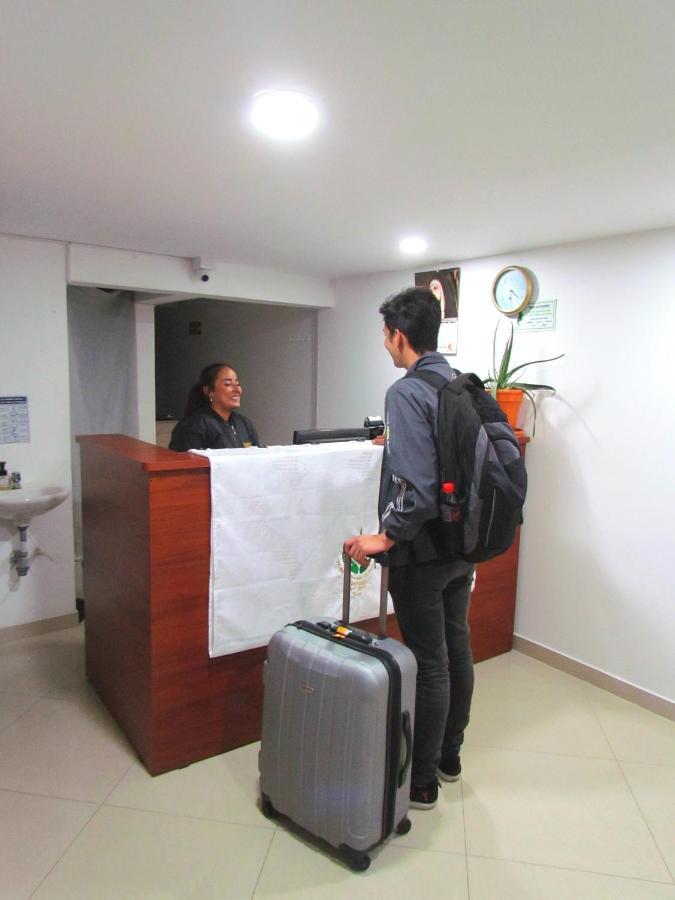 Hotel Colonial El Bosque Dorado Tunja Bagian luar foto